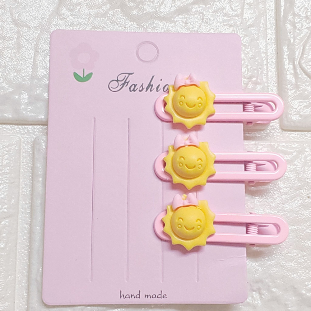 💕小V購物💕【手作髮夾系列 - 笑臉太陽髮夾】 手作髮夾 奶油膠髮夾 可愛髮夾 卡通髮夾 韓系髮夾 鴨嘴夾 現貨 d-細節圖3