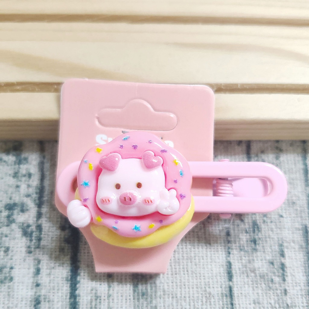 💕小V購物💕【手作髮夾系列 - 開心豬豬髮夾】 手作髮夾 奶油膠髮夾 可愛髮夾 卡通髮夾 韓系髮夾 鴨嘴夾 現貨-細節圖3