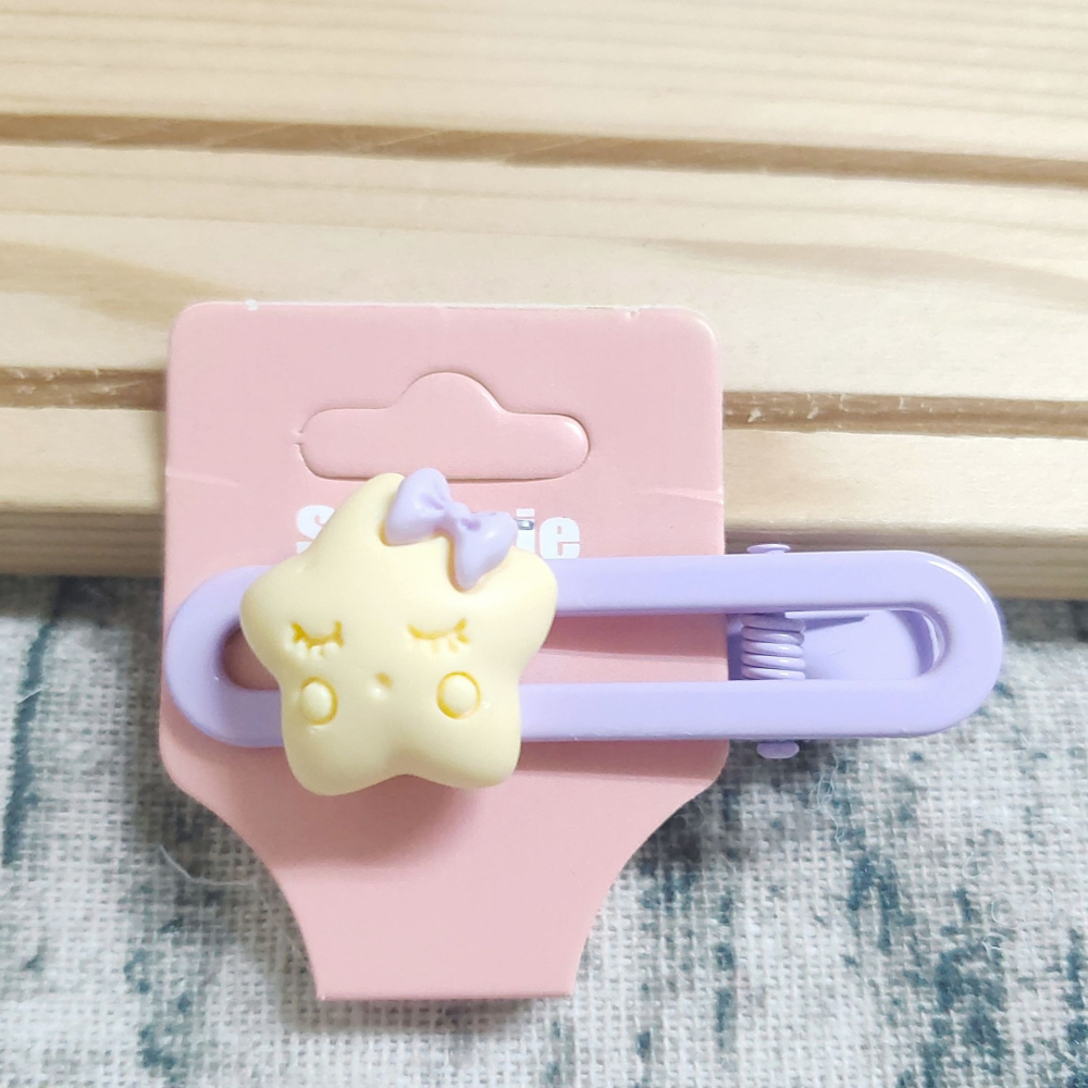 💕小V購物💕【手作髮夾系列 - 黃色星星髮夾】 手作髮夾 奶油膠髮夾 可愛髮夾 卡通髮夾 韓系髮夾 鴨嘴夾 現貨 d-細節圖3