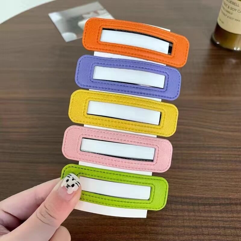 💕小V購物網💕【皮革髮夾BB夾】 髮夾 皮革髮夾 皮質bb夾 一字髮夾 髮飾 頂夾 bb夾 黑髮夾 毛夾 瀏海夾 一-細節圖4