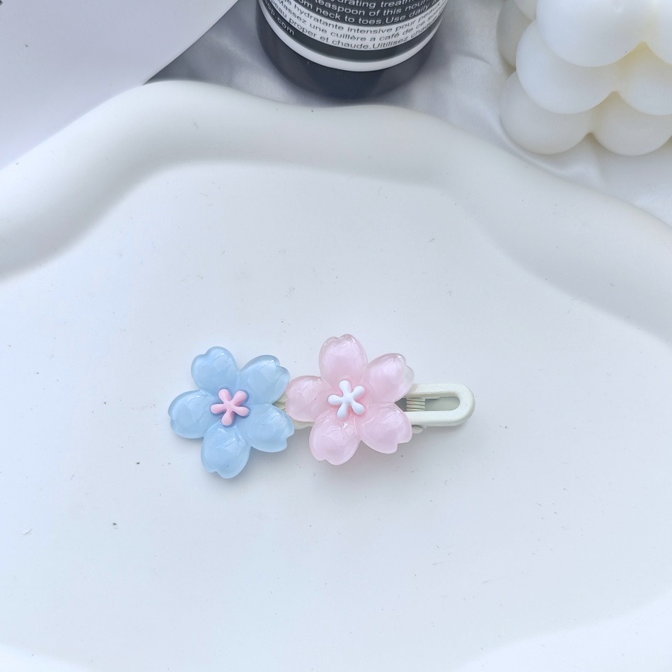 💕小V購物網💕 【一組2支】果凍櫻花髮夾 甜美邊夾花朵髮飾髮夾 瀏海邊夾 櫻花 甜美 花朵 鴨嘴夾 果凍 雙色櫻花-細節圖4