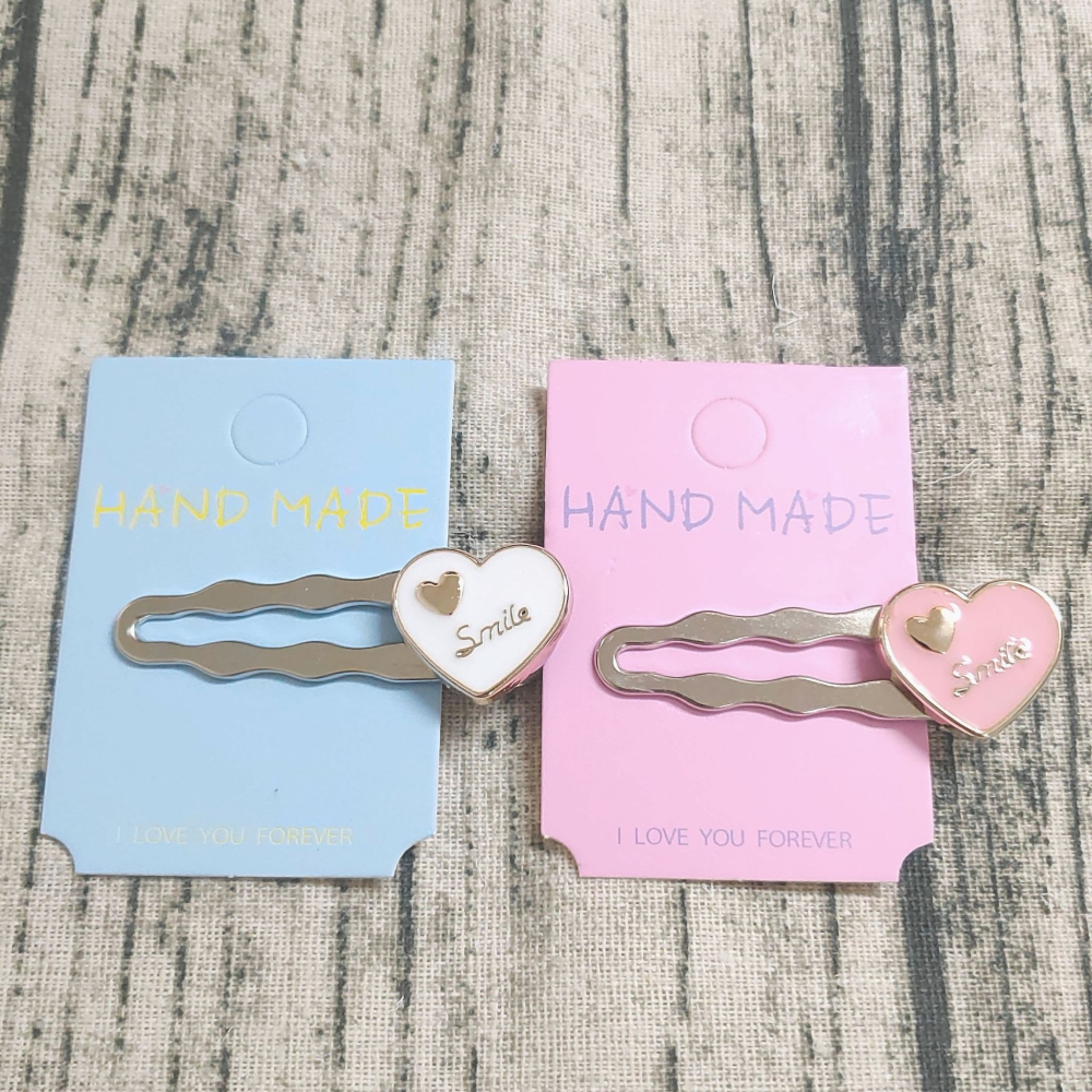 💕小V購物網💕 【一組2支】愛心波浪髮夾 甜美邊夾愛心髮飾髮夾 瀏海邊夾 愛心 甜美 波浪 鴨嘴夾 果凍 愛心波浪-細節圖3