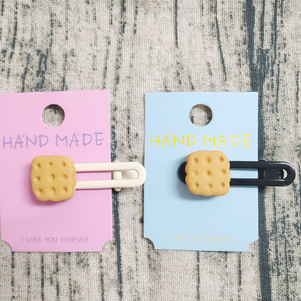 💕小V購物💕【一組二支價】【手作髮夾系列 - 餅乾髮夾】髮夾 可愛髮夾 卡通髮夾 韓系髮夾 鴨嘴夾 現貨-細節圖3