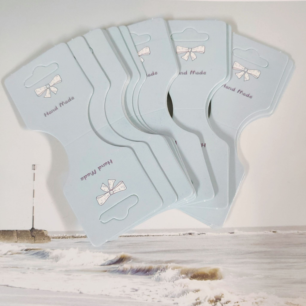 💕新品 淺藍蝴蝶結款 💕一組50張💕3.5x9cm 髮圈紙卡 髮飾紙卡 兒童髮飾 包裝卡 髮圈卡 髮卡 包裝卡 髮-細節圖3