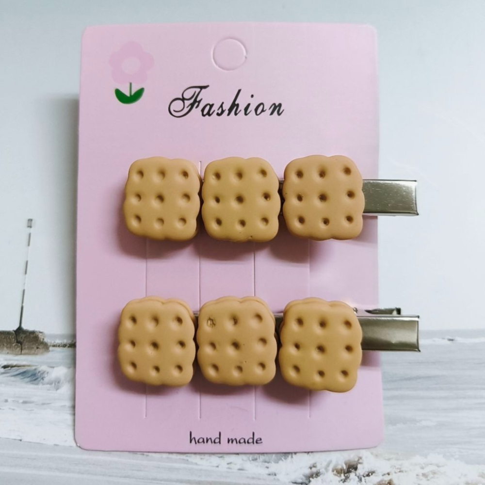 💕小V購物💕【手作髮夾系列 - 餅乾髮夾】 手作髮夾 奶油膠髮夾 可愛髮夾 卡通髮夾 韓系髮夾 鴨嘴夾 餅乾 髮夾-細節圖2