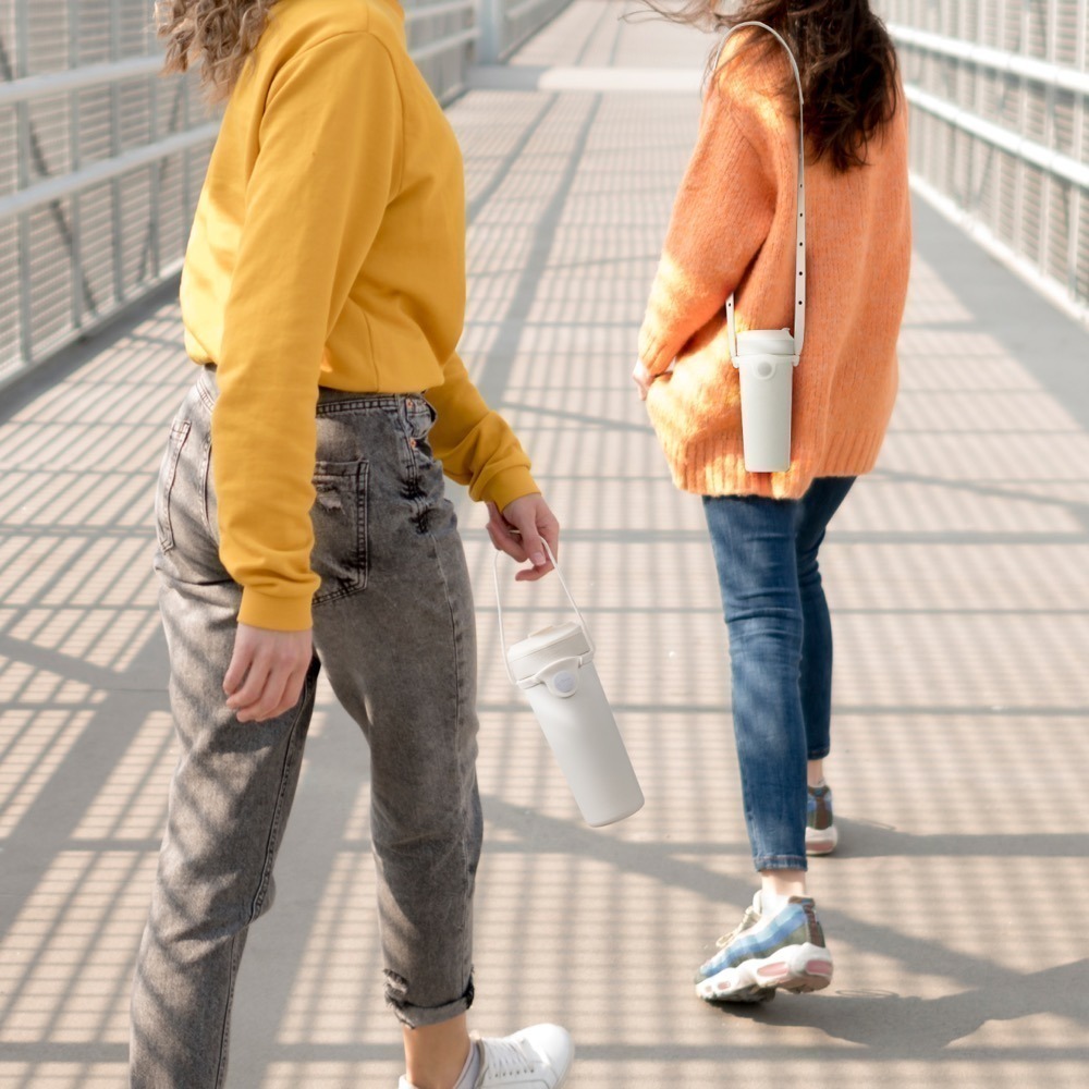 【Bone 蹦克】戶外運動大容量隨行保溫保冷杯(附杯綁、背帶掛繩)水壺、隨行杯、 輕時尚-下單送皮卡丘逗扣-細節圖11