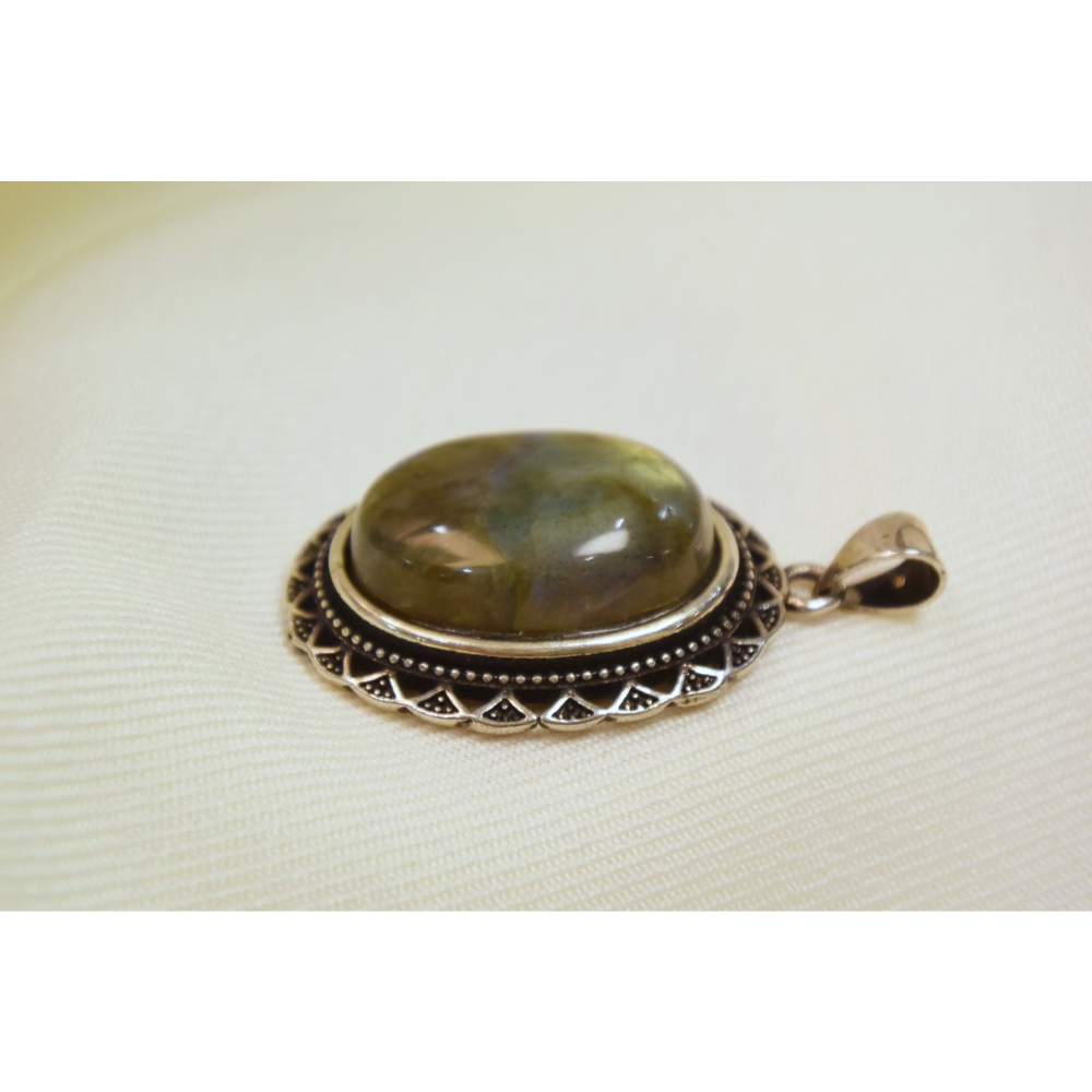 星之眼 · 拉長石復古墜子-細節圖5