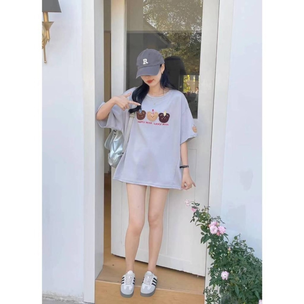 N-1109 𝓢𝓱𝓸𝓹 現貨🏷韓版 🛒太空棉圓領立體刺繡寬鬆T恤-細節圖4