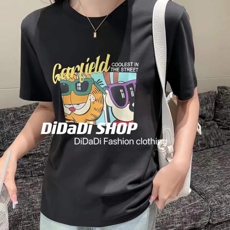 N-1109 𝓢𝓱𝓸𝓹 🏷萌妹加菲貓插畫奧黛爾棉上衣-細節圖3