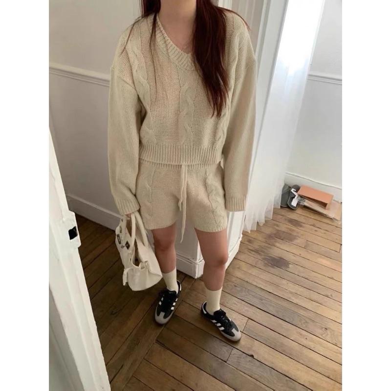 N-1109 𝓢𝓱𝓸𝓹 🏷現貨質感超彈歐美個性印花上衣-細節圖2