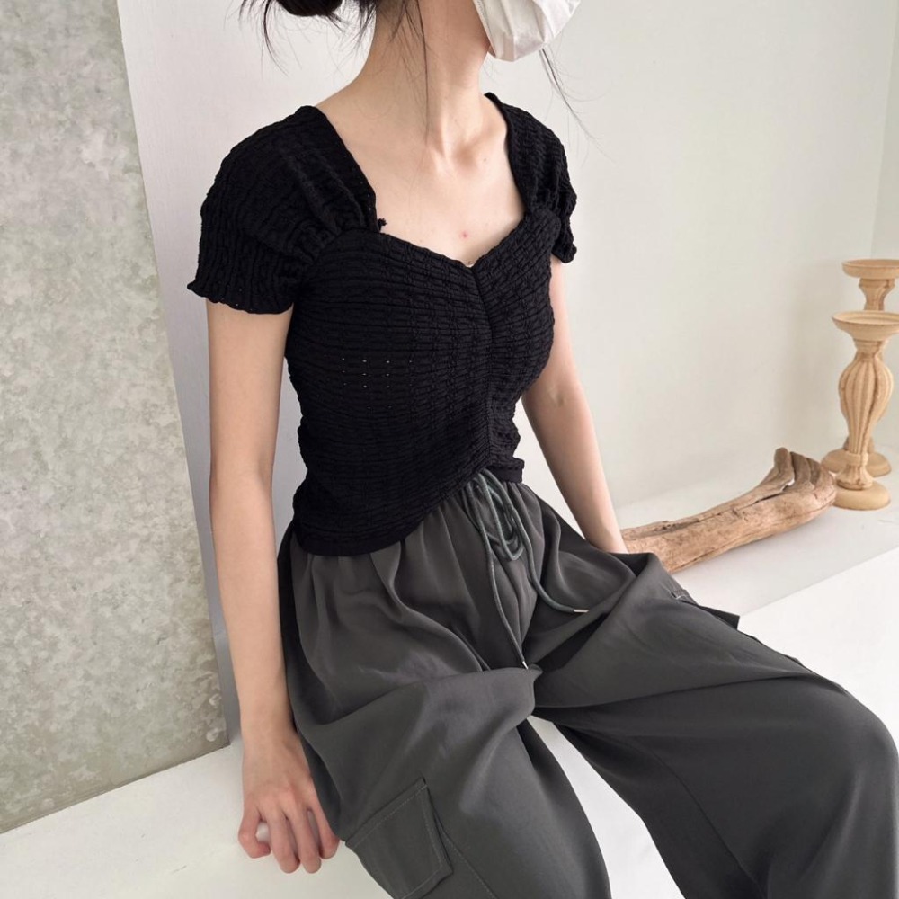 N-1109 𝓢𝓱𝓸𝓹 現貨🏷寬肩針織背心上衣-細節圖5