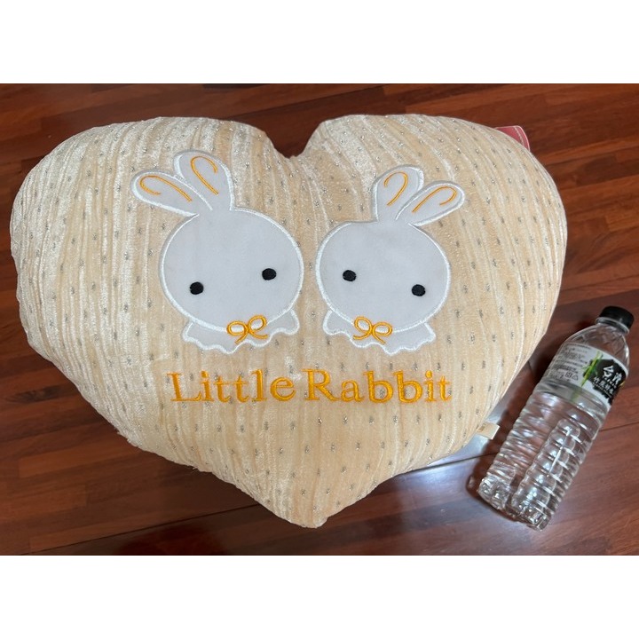 [全新] 紅白兔兔 抱枕 背/座墊 (2入一組)-細節圖3