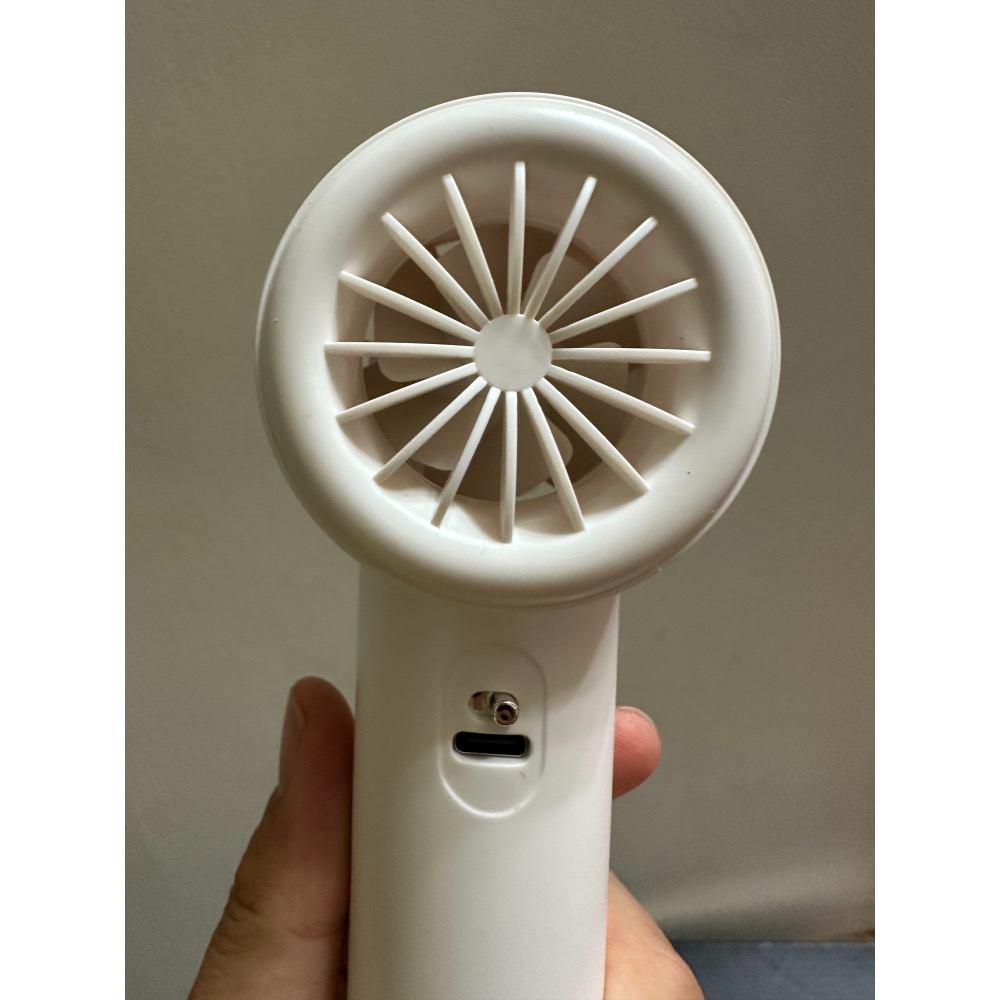 [售] 手持風扇.100檔風速.高續航.高轉速(USB充電)（全新）-細節圖4