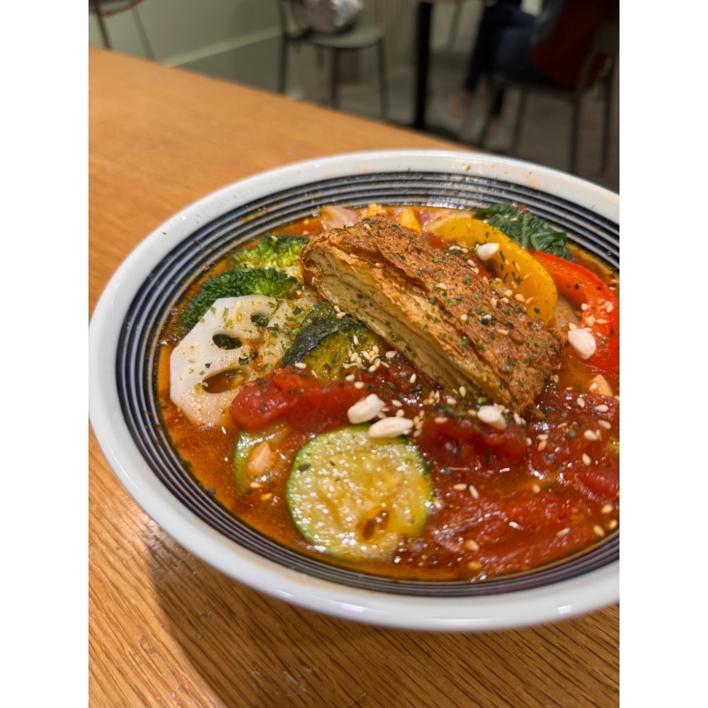 Vegan濃韻完熟番茄烏龍湯麵-冷凍料理包（純素）-細節圖3