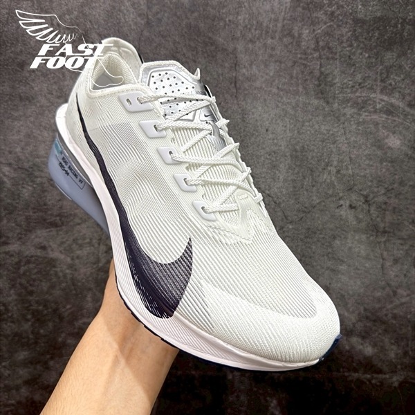 快腳🔎 Nike  ZoomX Vaporfly Next% 4 飛線 慢跑鞋 HF6412-100 淺灰-細節圖3