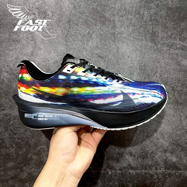 快腳🔎 NIKE VAPORFLY 4 LIGHT TRAILS 競速跑鞋 輕量 夜光 男鞋 IB8167-999-細節圖2