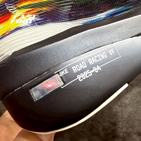 快腳🔎 NIKE VAPORFLY 4 LIGHT TRAILS 競速跑鞋 輕量 夜光 男鞋 IB8167-999-細節圖7