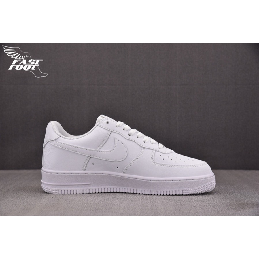 快腳🔎 Kobe Bryant x Air Force 1 蛇鱗白 刺繡 IB0018-100-細節圖2