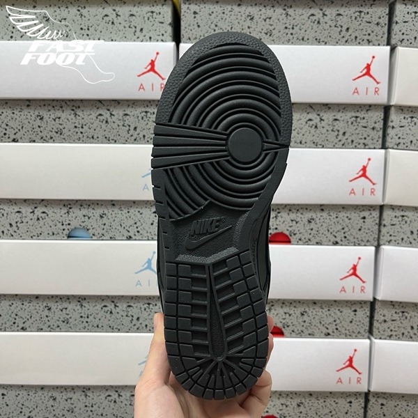 快腳🔎 Supreme 25FW x Nike SB Dunk Ocean Fog 全黑 聯名 HQ8487-001-細節圖9