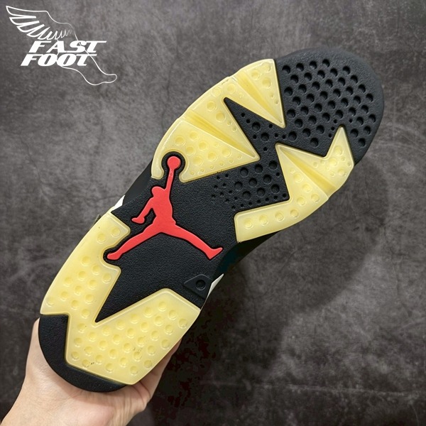 快腳🔎 Travis Scott x AIR Jordan 6 Retro 聯名 軍綠 CN1084-200-細節圖10