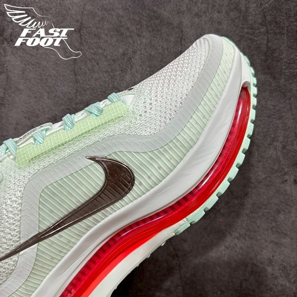 快腳🔎 NIKE PEGASUS PREMIUM BARELY GREEN 湖水綠 慢跑鞋 HQ2592-301-細節圖5