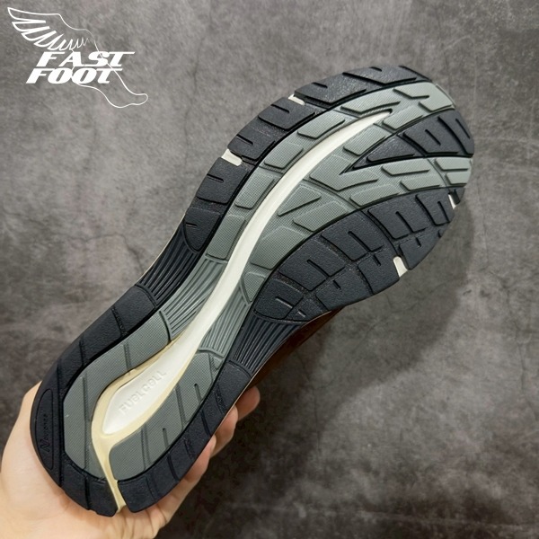 快腳🔎 DANIELLE CATHARI X NEW BALANCE 聯名 抹茶巧克力 U991CK2-細節圖9