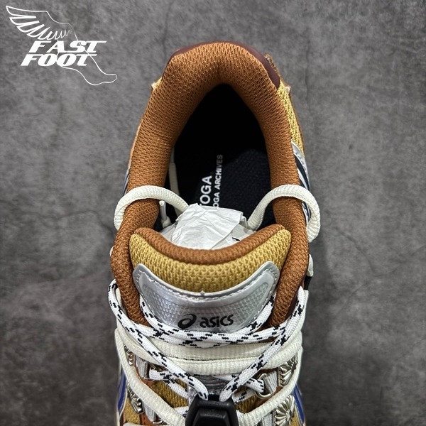 快腳🔎 asics x TOGA GEL-CUMULUS 16 TG 聯名 棕色 銀飾 1203A838-200-細節圖7