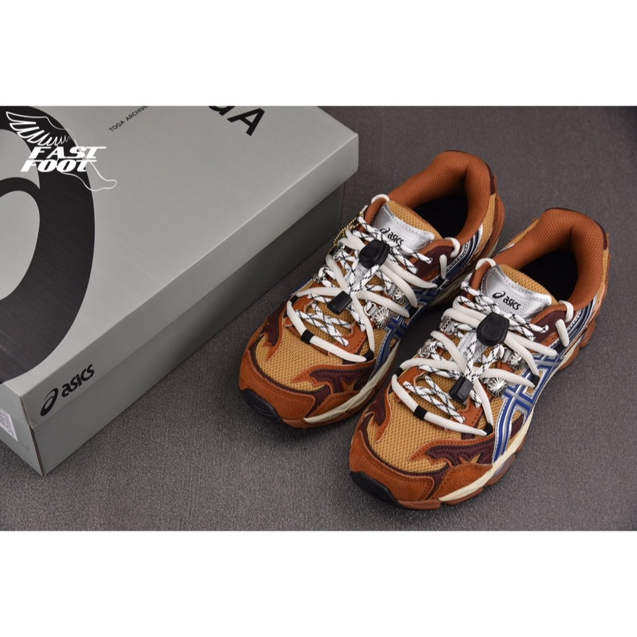 快腳🔎 asics x TOGA GEL-CUMULUS 16 TG 聯名 棕色 銀飾 1203A838-200-細節圖3