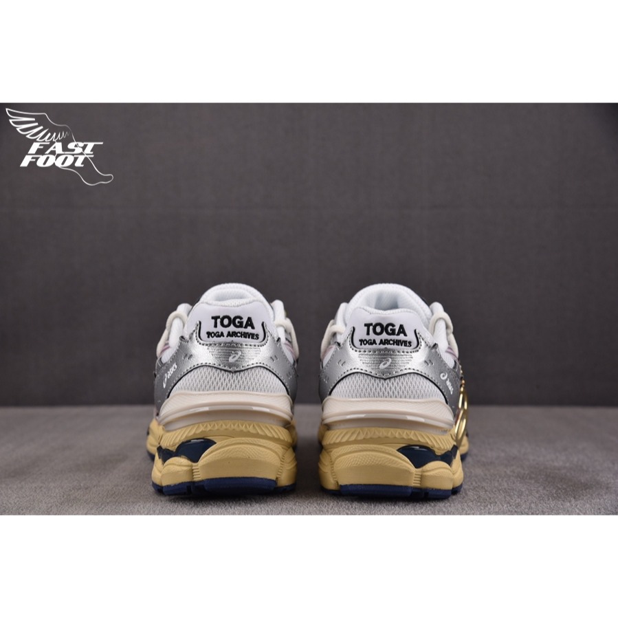快腳🔎 asics x TOGA GEL-CUMULUS 16 TG 聯名 白銀 銀飾 1203B115-100-細節圖9