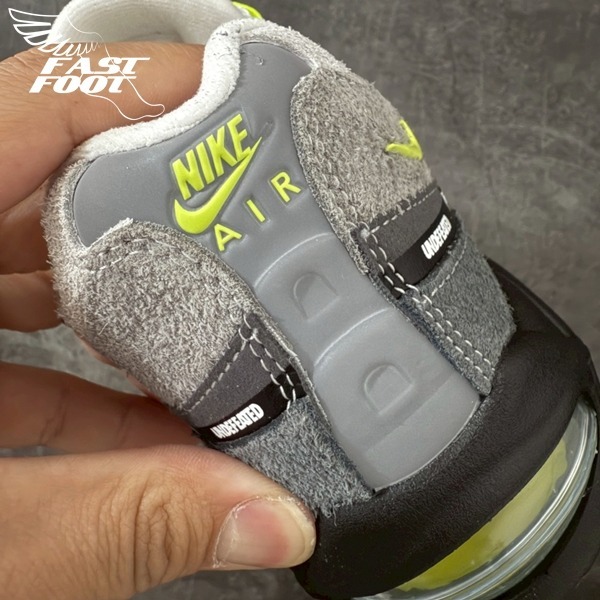 快腳🔎 UNDEFEATED × Nike Air Max 95 SP 灰黃 超強聯名 IB4523-004-細節圖9