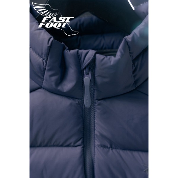 快腳🔎 ARCTERYX 始祖鳥 Cerium  VEST 羽絨背心 鵝絨 立領 保暖背心 藍 有尺寸表-細節圖6