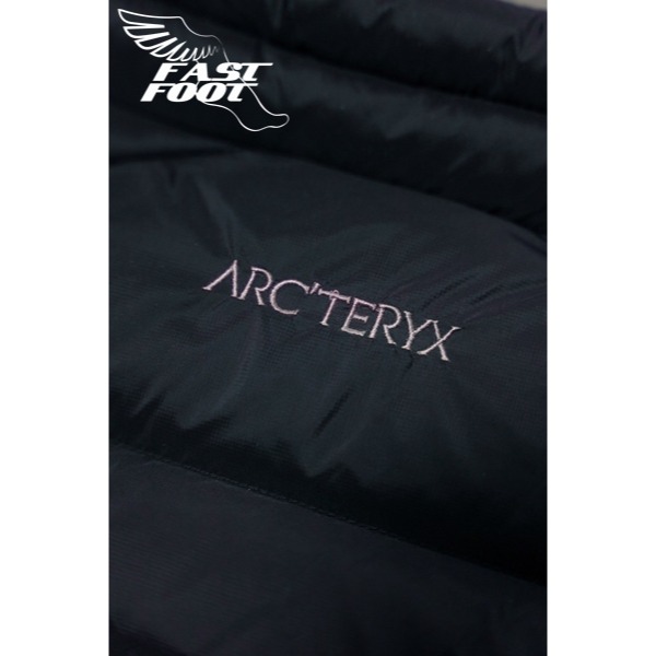 快腳🔎 ARCTERYX 始祖鳥 Cerium  VEST 羽絨背心 鵝絨 立領 保暖背心 黑 有尺寸表-細節圖6