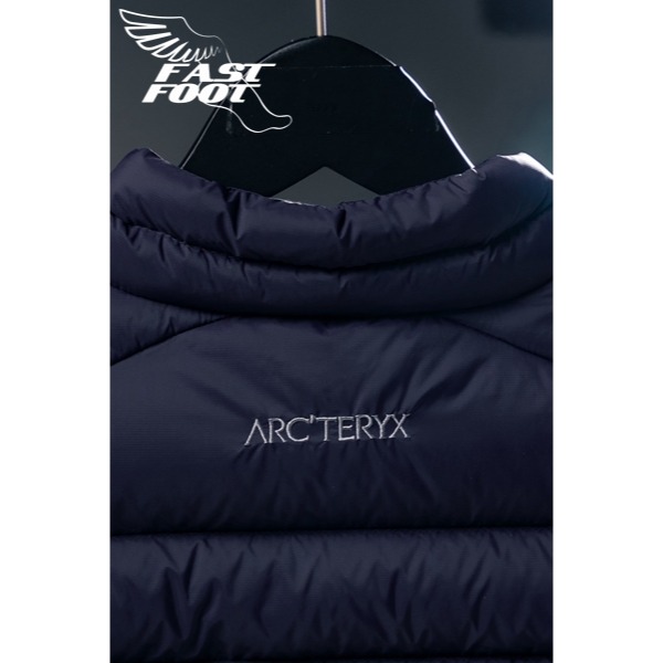 快腳🔎 ARCTERYX 始祖鳥 Cerium  VEST 羽絨背心 鵝絨 立領 保暖背心 深藍 有尺寸表-細節圖6