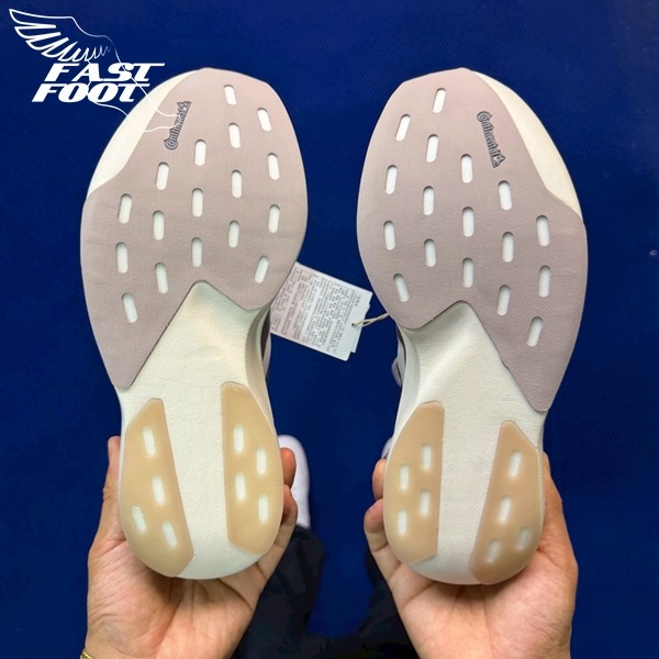 快腳🔎 adidas Adizero Evo SL 米灰色 KJ2001 慢跑鞋-細節圖7