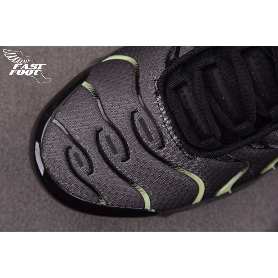 快腳🔎 Nike Air Max Plus 男鞋 灰 黑 氣墊 綠火焰 運動鞋 DM0032-035-細節圖4