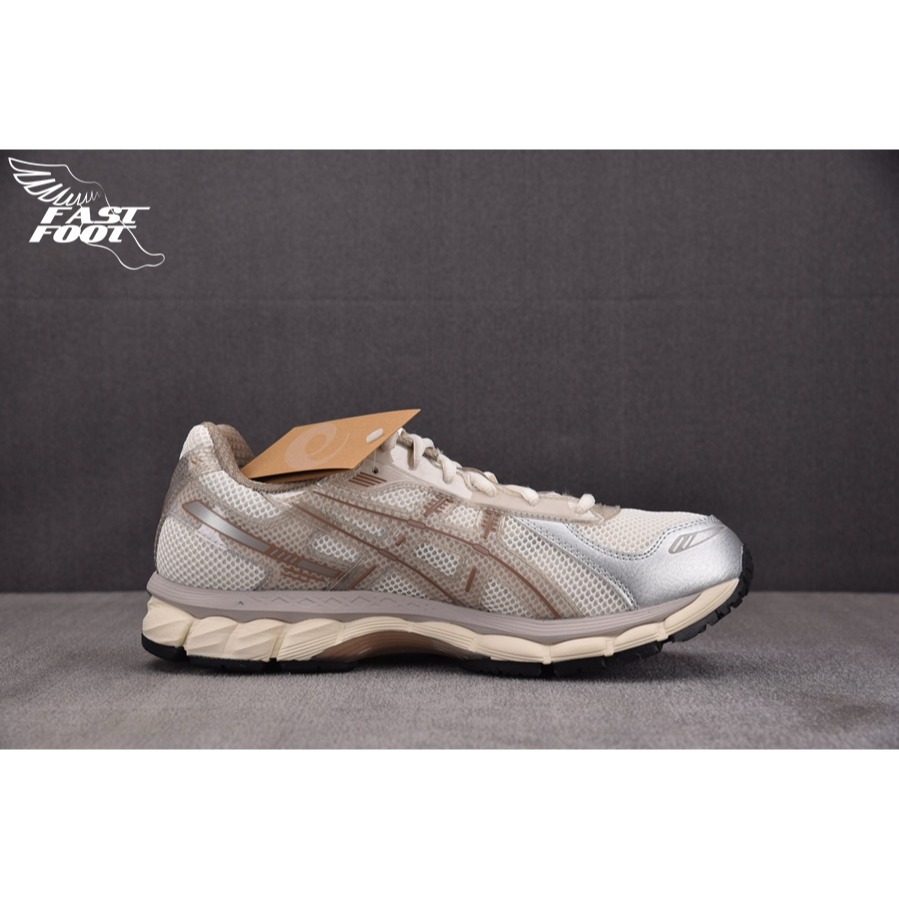 快腳🔎 KITH X ASICS GEL-KAYANO 12.1 1203B144-100 米咖啡 聯名-細節圖2