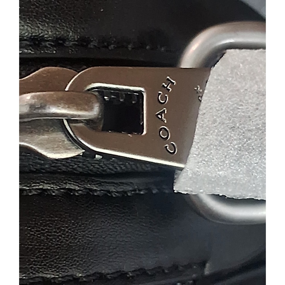 全新Coach outlet 購入未使用過。下單告知要那一個包。謝謝您。不正全額退-細節圖4