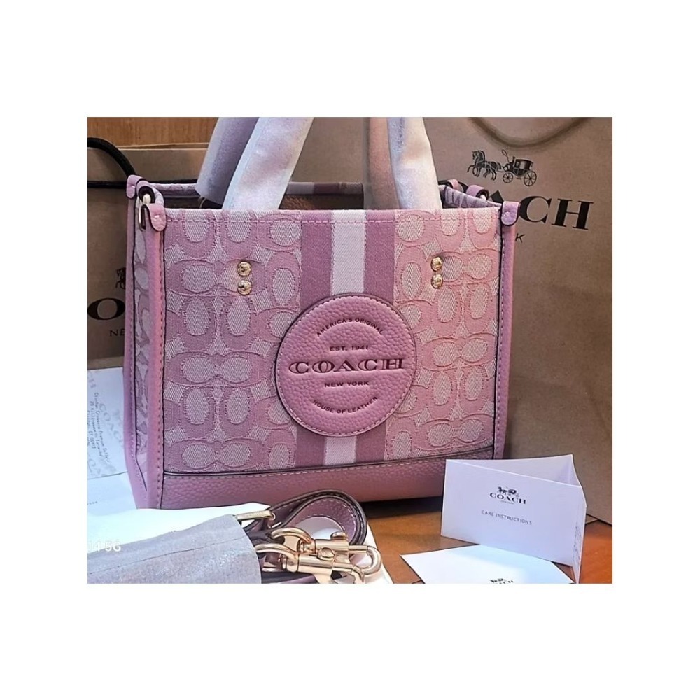 全新Coach outlet 購入未使用過。下單告知要那一個包。謝謝您。不正全額退-細節圖9