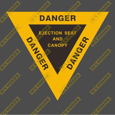 危險 彈射椅 三角形按鈕 黃黑 航空防水3M貼紙 尺寸高88寬85MM