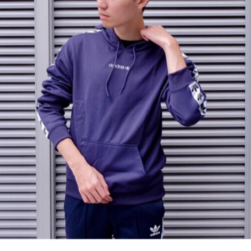 【噢飛炫】ADIDAS TNT TAPE HOODY  復古 三葉草 側袖Logo 長袖連帽T  深藍 XS~L-細節圖2