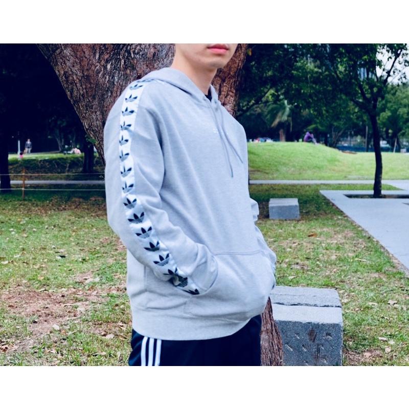 【噢飛炫】ADIDAS TNT TAPE Gery 復古 三葉草 Logo 長袖連帽T  淺灰 L現貨-細節圖3
