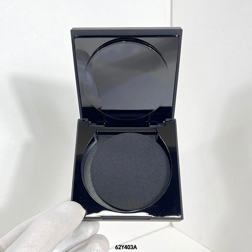 💕59Qoo批發💕 YSL 恆久完美持久柔霧蜜粉餅 新款 7.5g #透明色 #01 蜜粉 蜜粉餅 聖羅蘭-細節圖9