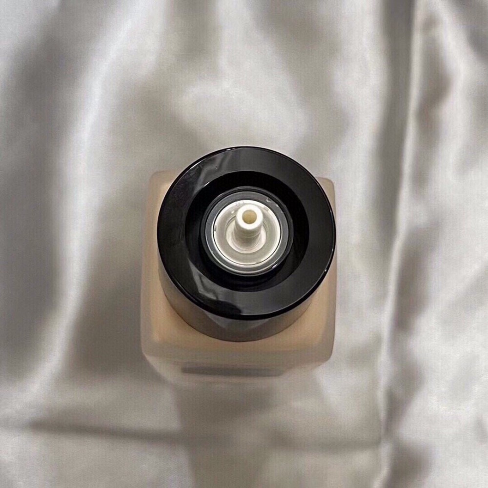 蘭蔻 2024新版零粉感超持久粉底 30ml #PO-01 白皙粉嫩-細節圖3