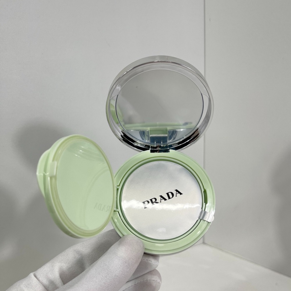 PRADA 原生霧光尼龍氣墊粉餅 12g－尼龍氣墊-細節圖4