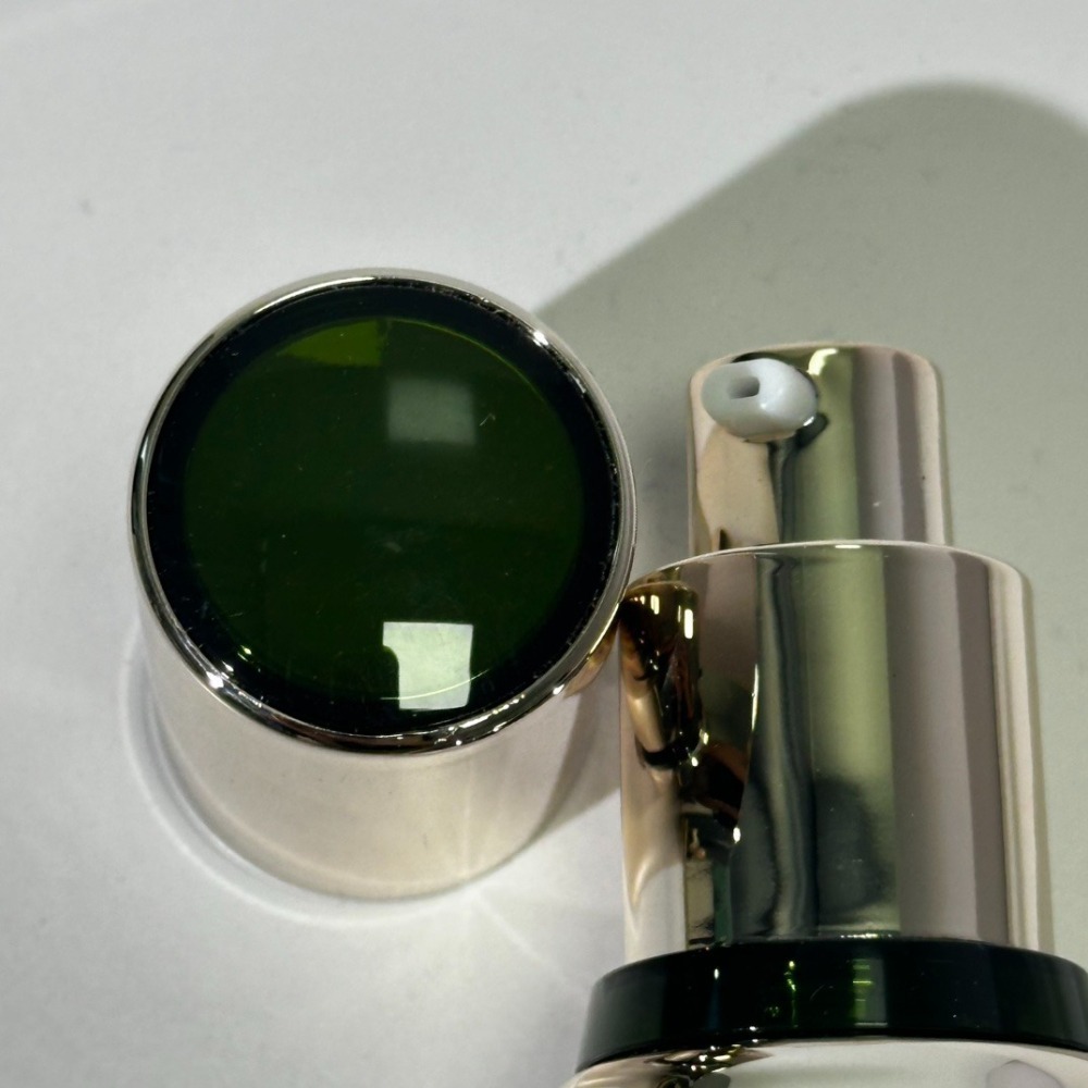 💕59Qoo批發💕 海洋拉娜 LA MER 超維度緊緻拉提精萃 30ML-塑刀精華-細節圖5