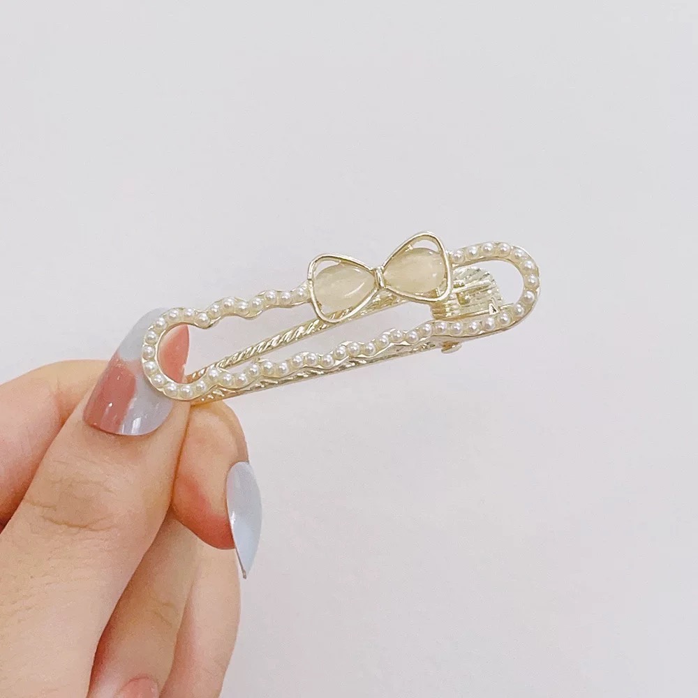 Like.acc 現貨 水鑽珍珠蝴蝶結🎀髮夾H862-細節圖3