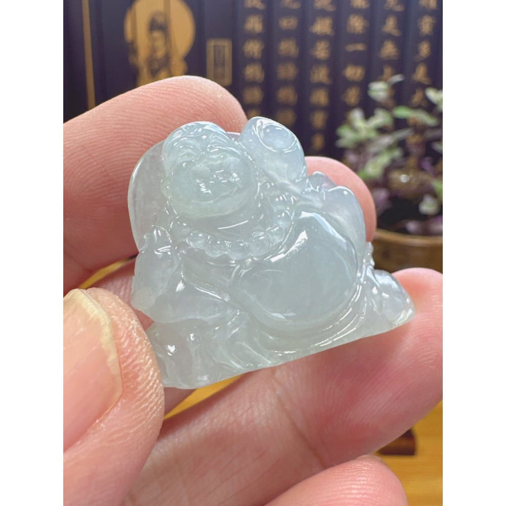 天然翡翠A貨-可愛歡喜彌勒佛 商品編號051919-細節圖2