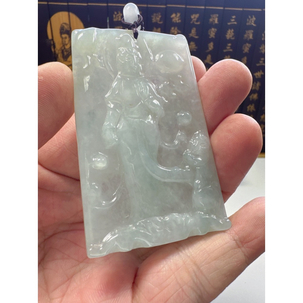 天然翡翠A貨-觀自在送子觀音  商品編號061906-細節圖2