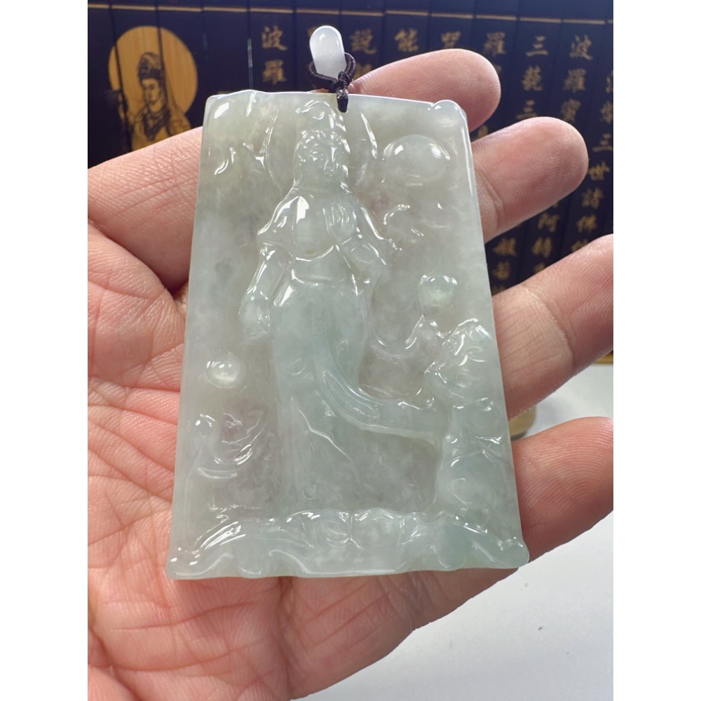 天然翡翠A貨-觀自在送子觀音  商品編號061906-細節圖7