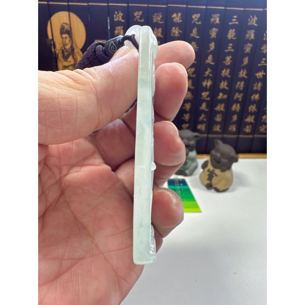 天然翡翠A貨-觀自在送子觀音  商品編號061906-細節圖8